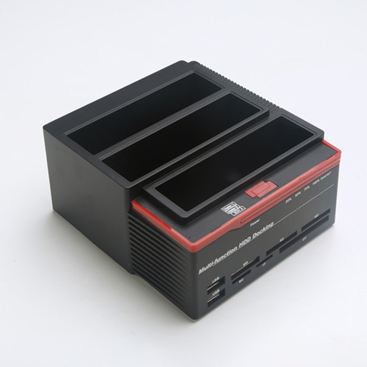 محطة توصيل HDD Ssd لأقراص SATA 3.5 متعددة مع استنساخ خارج الموقع