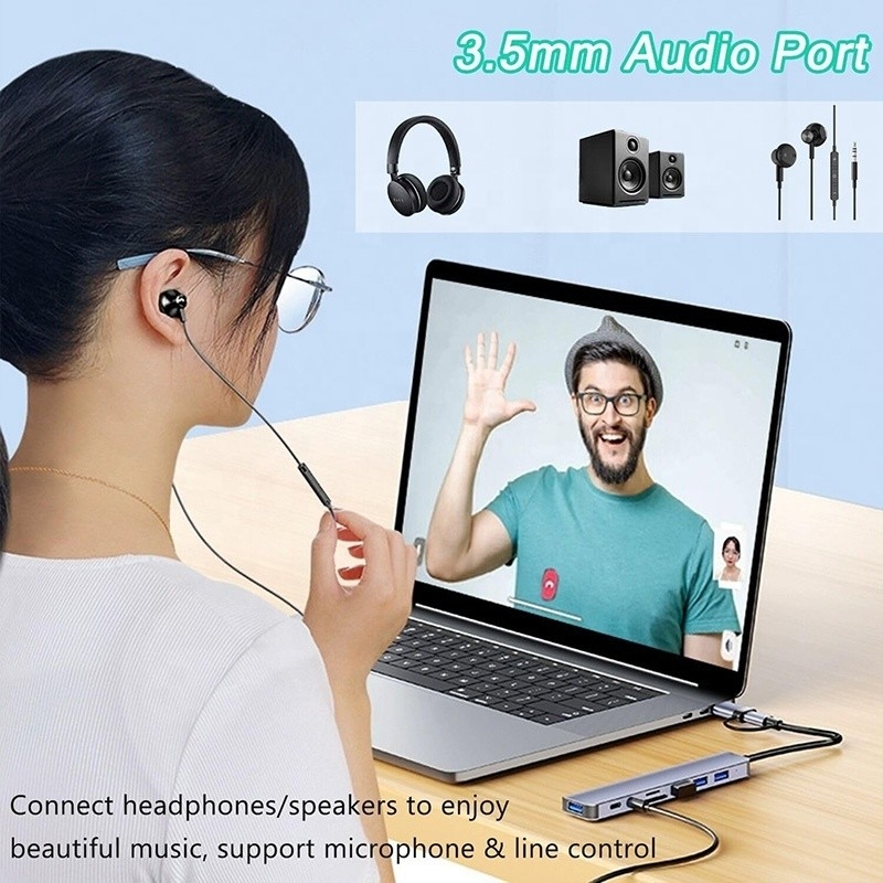 8-In-1 USB 3.0 Hub 3*USB 2.0 3.5mm Audio SD/TF Card Reader Output لنقل البيانات والشحن