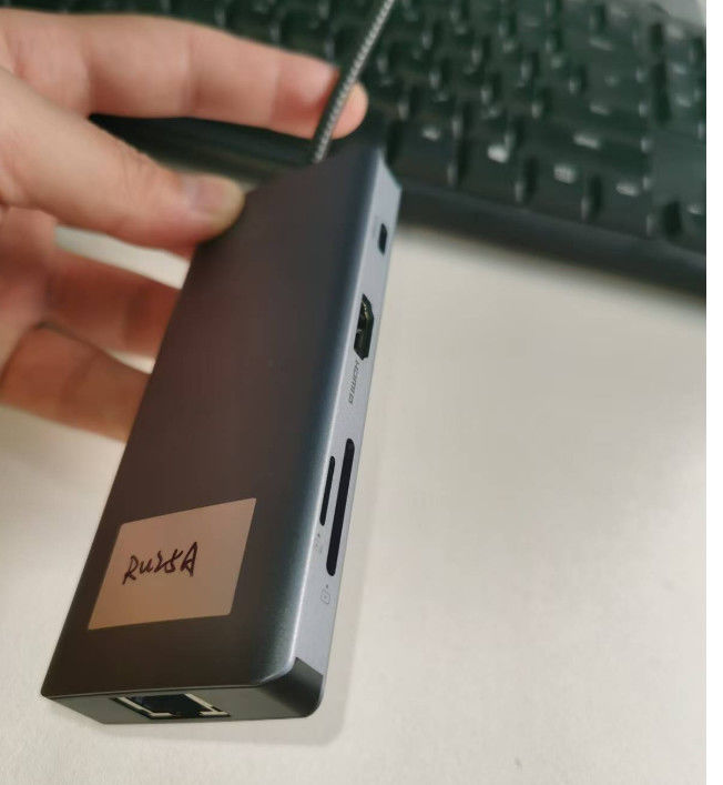 13 في 1 محطة توصيل محور USB C العرض المزدوج العرض الثلاثي مع الصوت